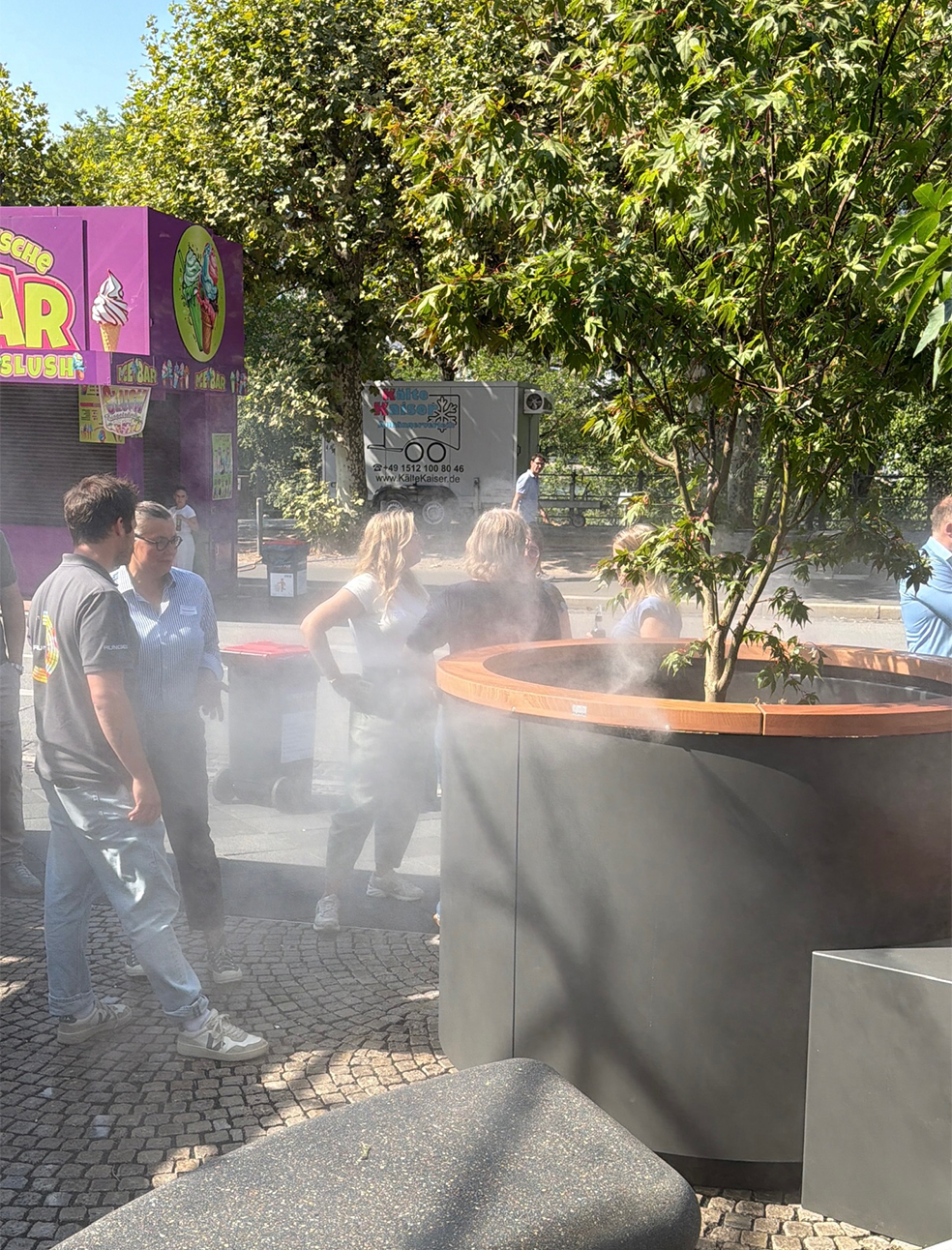 Nebelkühlung der CoolTown-Demo vor dem DAM