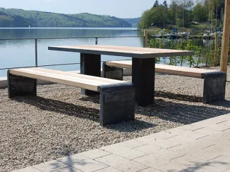 Hockerbank und Tisch Arcada am Sorpesee in Sundern