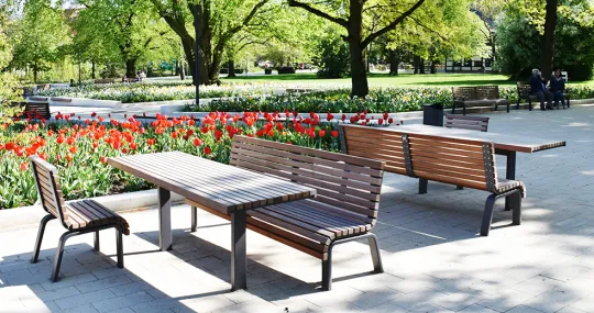 Parkbank und Tisch Estiva