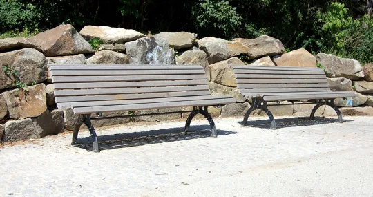 Parkbank Corona in Bad Laer