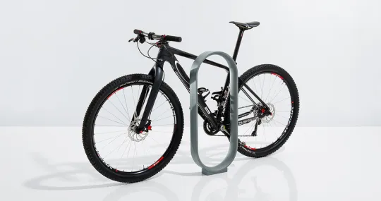 Fahrradständer Oho von Runge als Langoval aus Aluminium DB 703 pulverbeschichtet