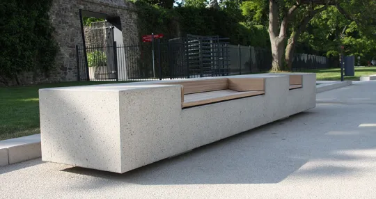 Sitzbank Concreta 480 cm Langbank aus Beton