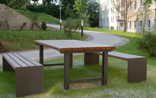 Hockerbank Binga mit Tisch Lagarda duro