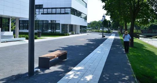 Hockerbank Weila eingesetzt an der Hochschule Kleve
