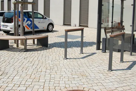 Parkbank Binga in Berkheim