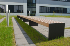 Parkbank Weila gekettet